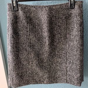 Black/White Banana Republic Skirt